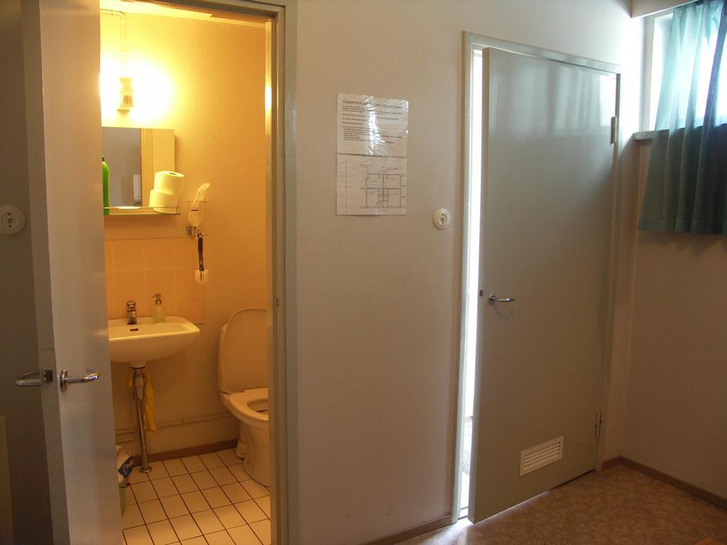 Asuntohotelli Hotel Petkele 哈米纳 客房 照片